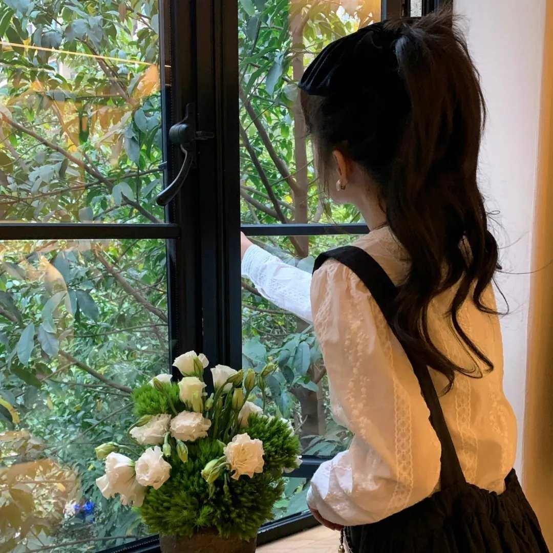 黑湖妖复仇记封面